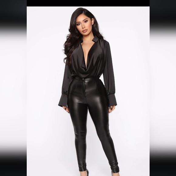 NWT Fashion Nova Small Black Touch By Touch Satin Top - Picture 2 of 6